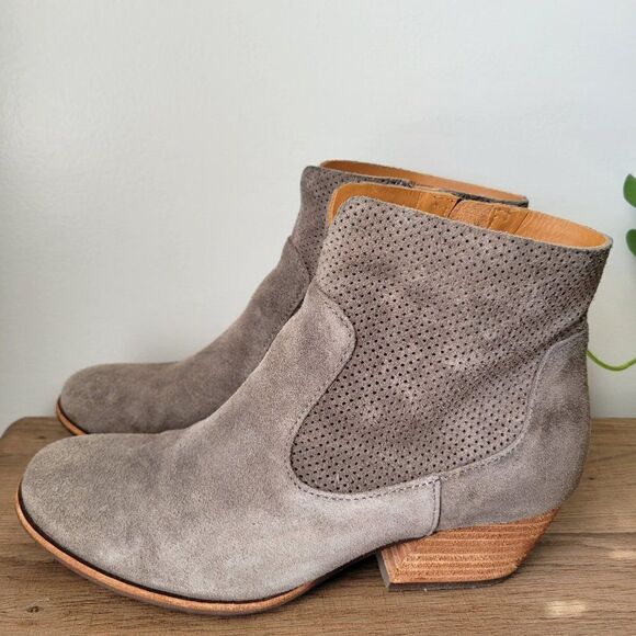 Kork-Ease Gray Ankle Boots - Picture 1 of 12